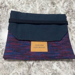 Delta One travel bag someone somewhere blue amenity toiletry bag